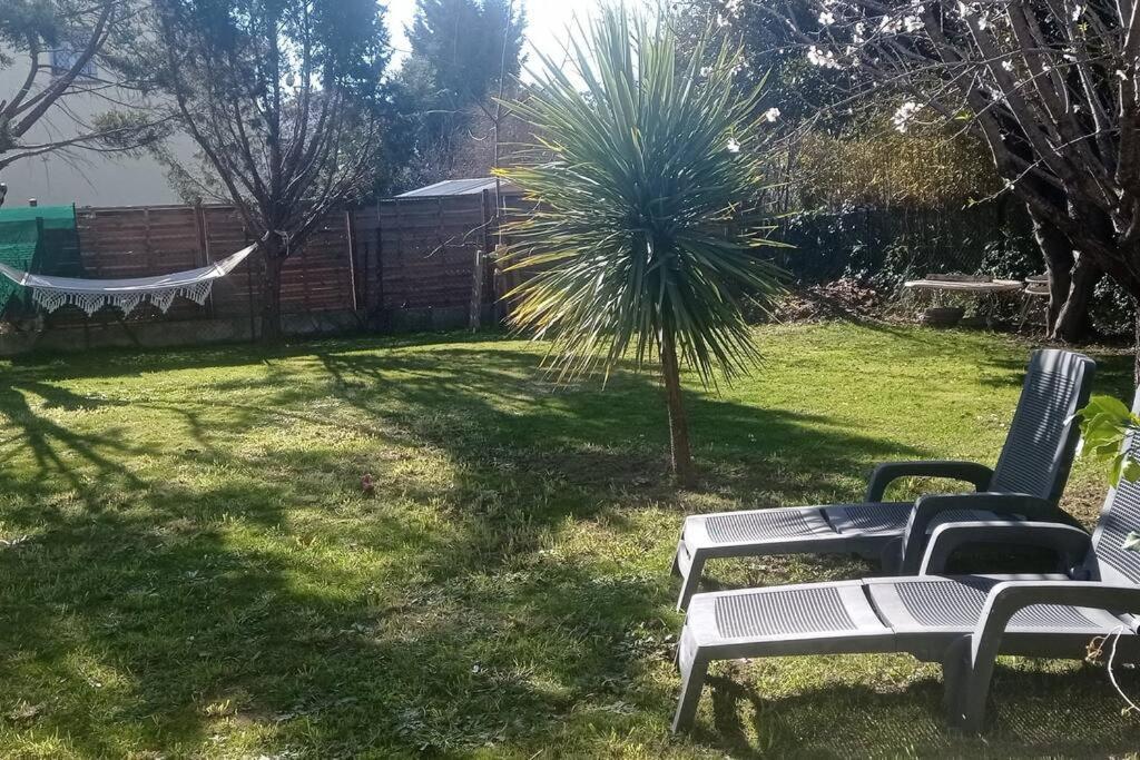 Maison Au Calme Avec Jardin Et Piscine Saint Raphael Eksteriør bilde